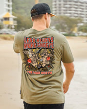 THE MAD HUEYS LESS BLUEYS T-SHIRT – OLIVE