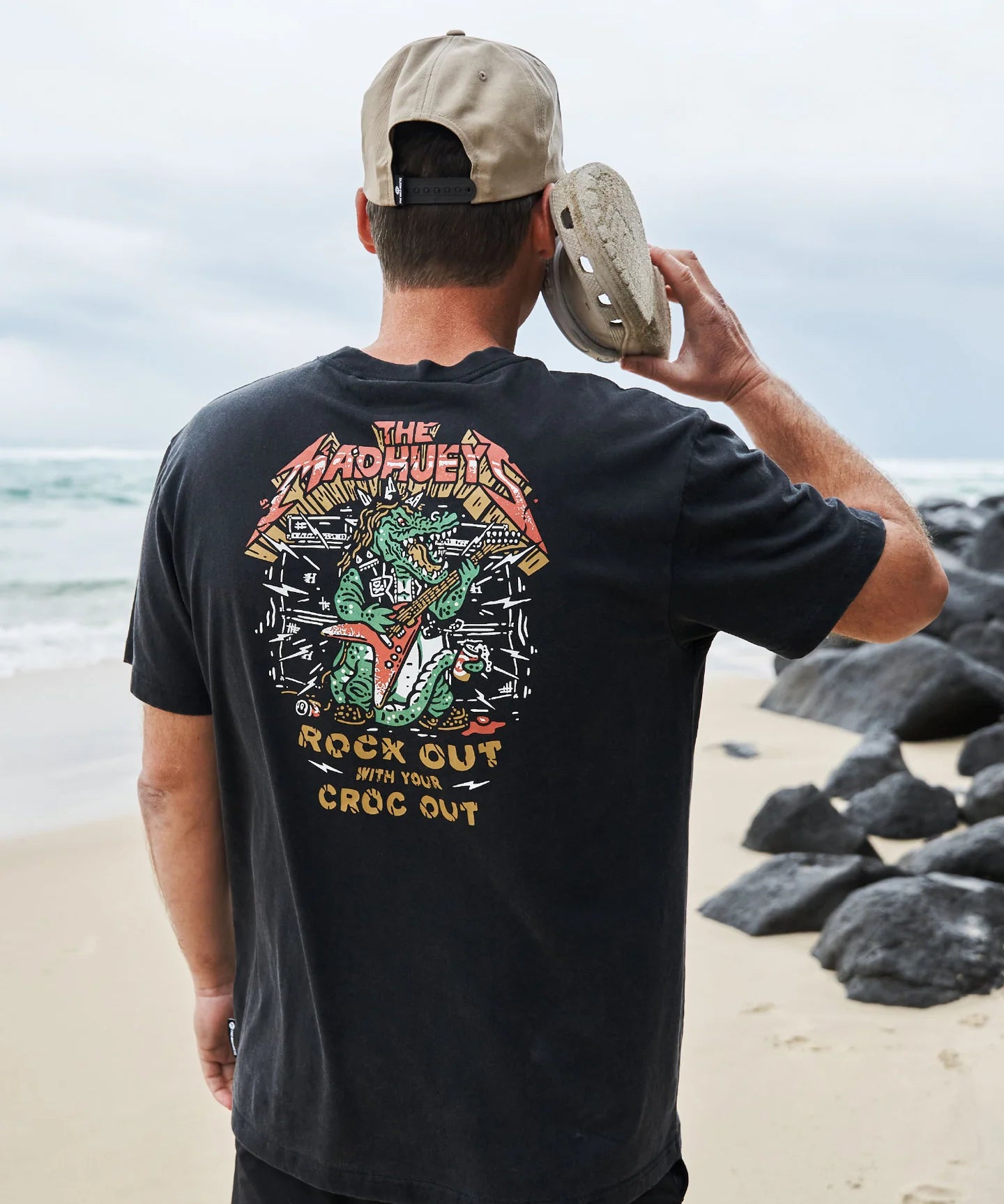 the-mad-hueys-rock-out-tshirt-washed-black.webp