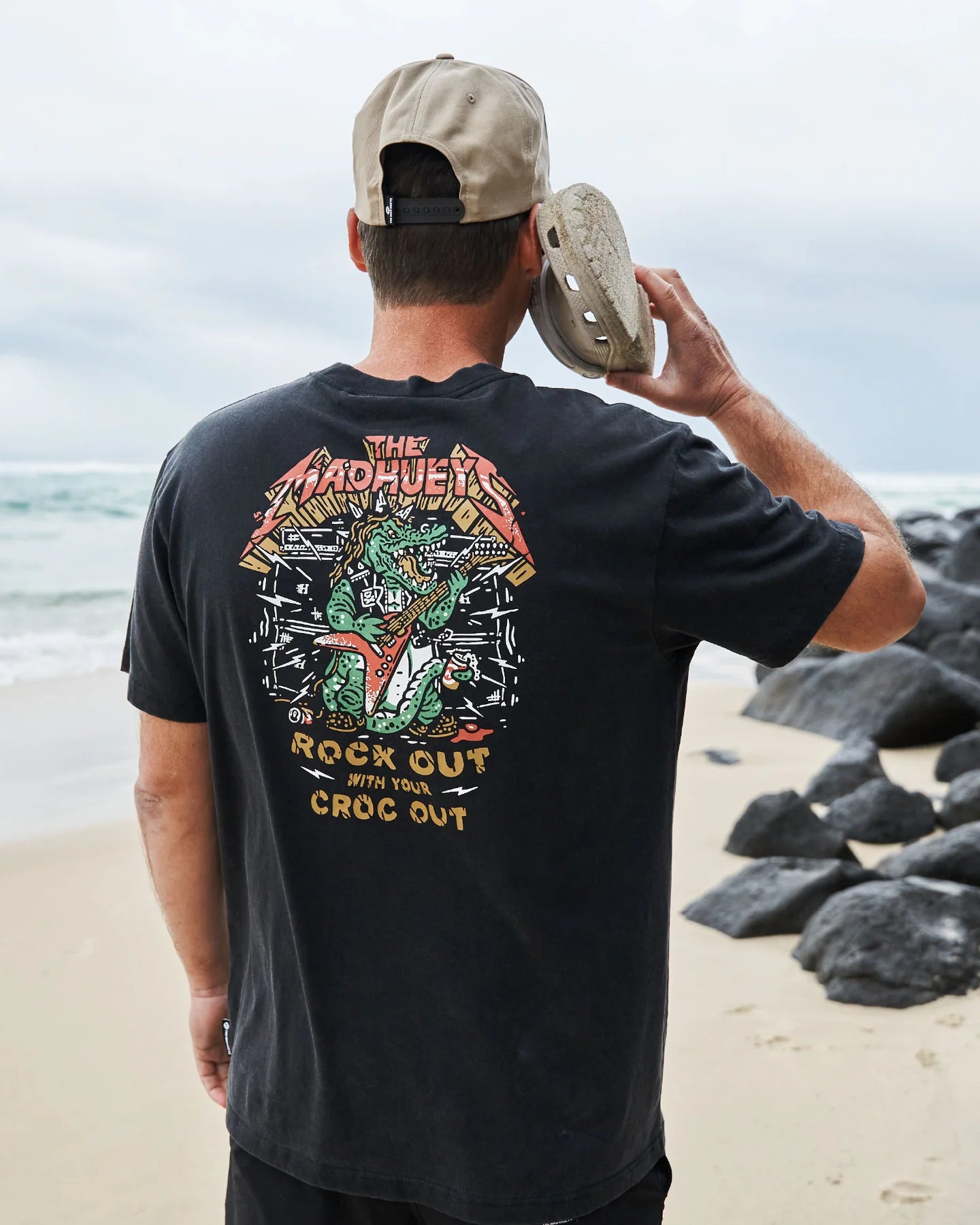 THE MAD HUEYS ROCK OUT T-SHIRT – WASHED BLACK
