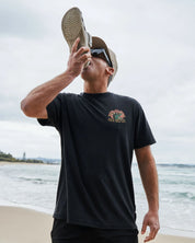THE MAD HUEYS ROCK OUT T-SHIRT – WASHED BLACK