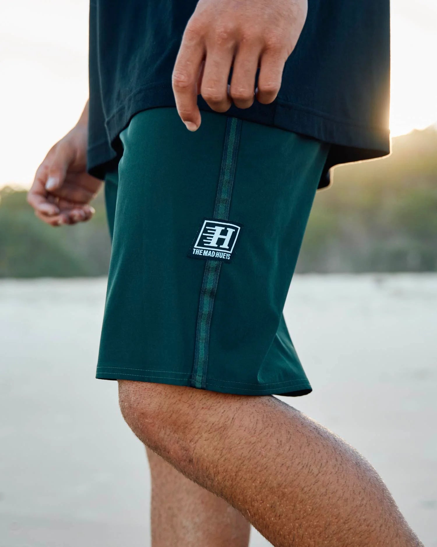 THE MAD HUEYS SEND IT 18" BOARDSHORT – PINE GREEN