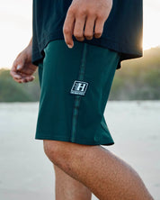 THE MAD HUEYS SEND IT 18" BOARDSHORT – PINE GREEN