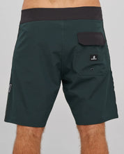 THE MAD HUEYS SEND IT 18" BOARDSHORT – PINE GREEN