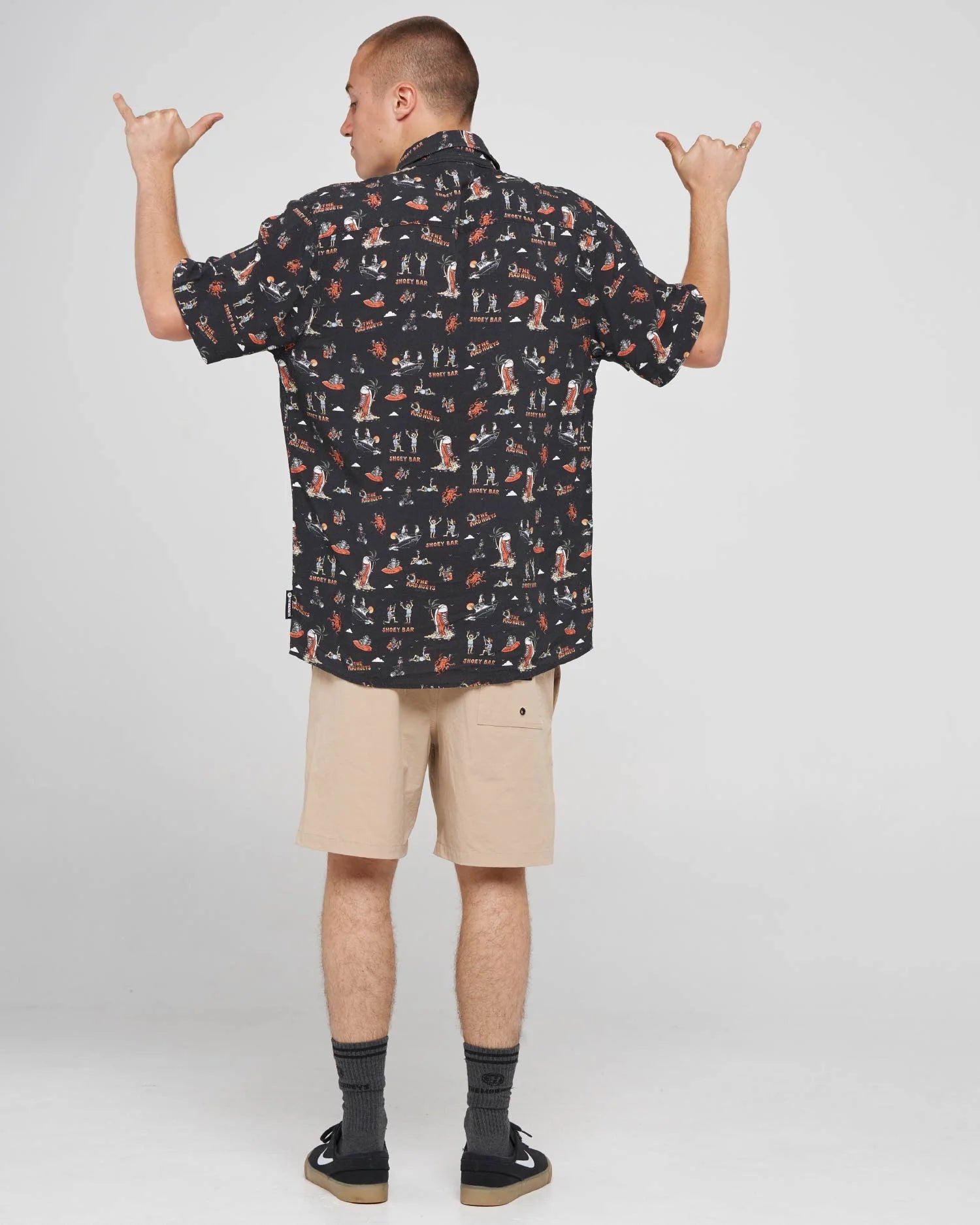 THE MAD HUEYS SHOEY BAR SS WOVEN SHIRT – VINTAGE BLACK