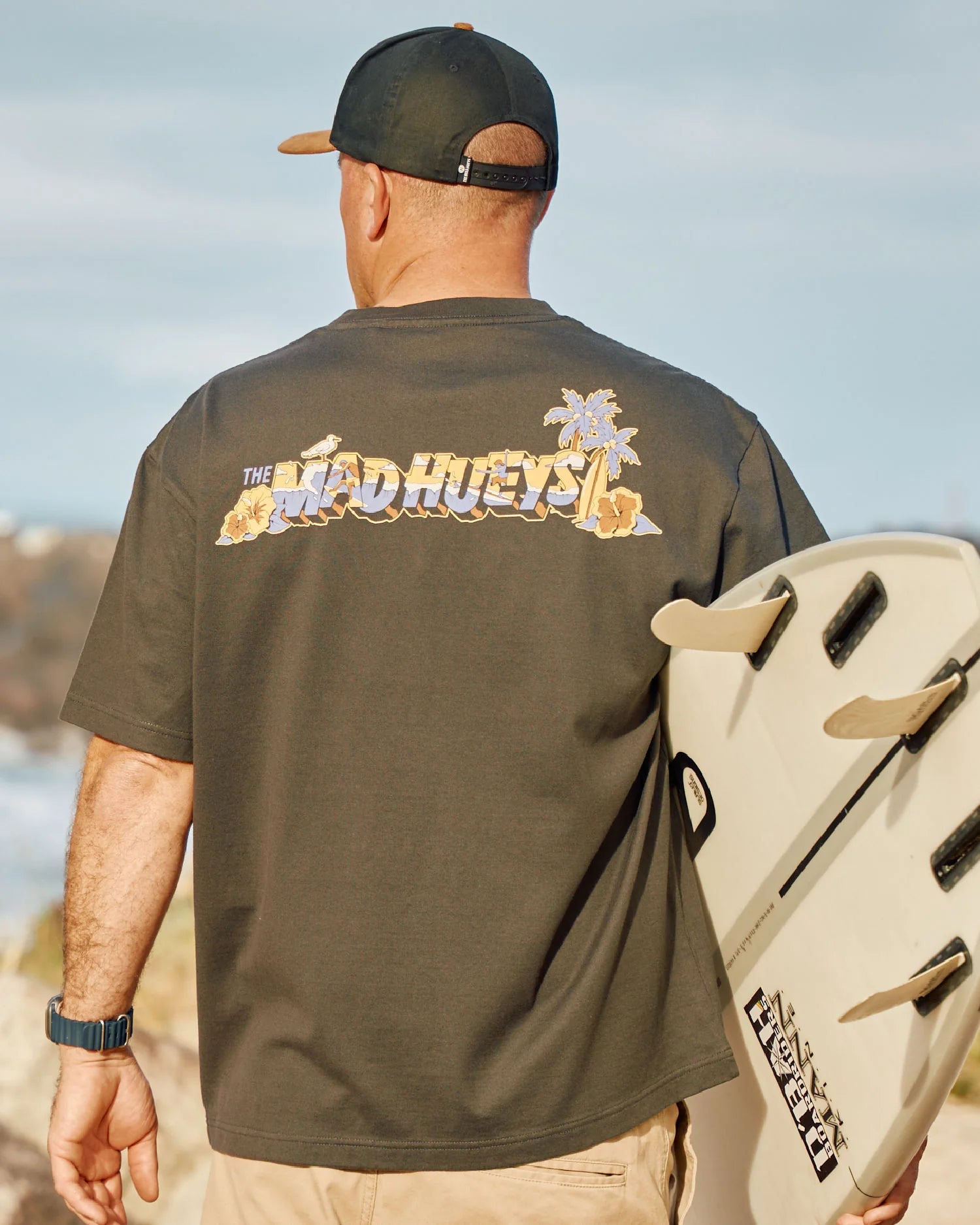 THE MAD HUEYS SURFING HUEYS OVERSIZED SS TEE – VINTAGE BLACK