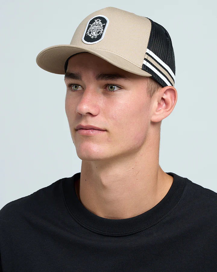 THE MAD HUEYS TRIPLE ANCHOR MENS TRUCKER CAP SNAPBACK FISHING SURF TAN