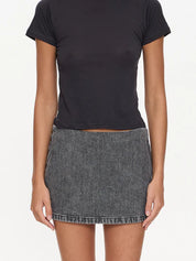 THRILLS HAILEY MINI SKIRT WOMENS MID LOW RISE DENIM Y2K FIT – SMOKED RIB