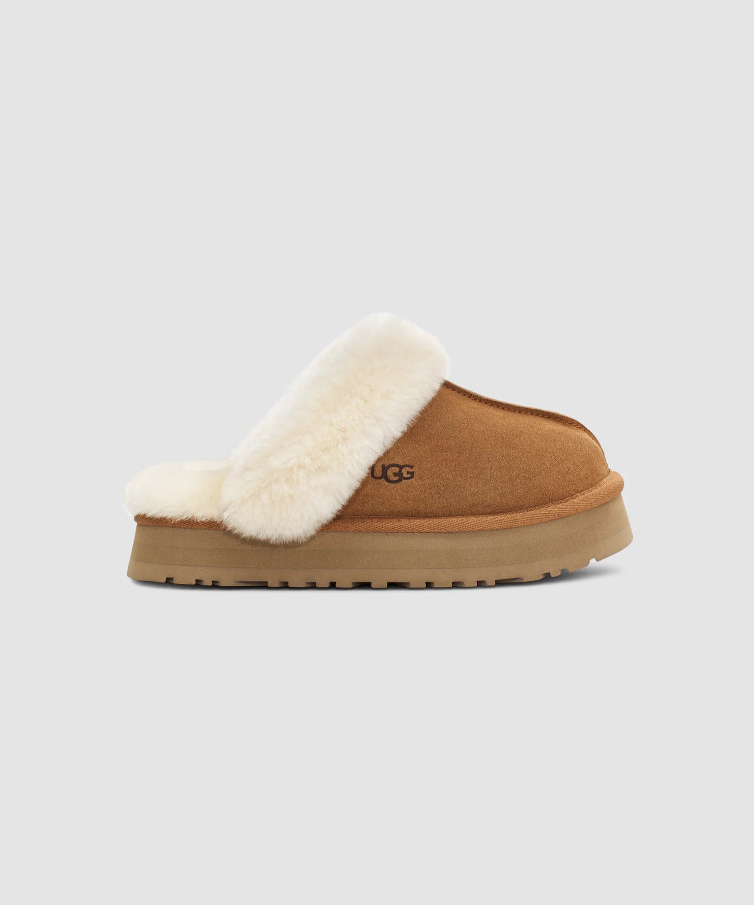 ugg-disquette-slipper-chestnut.webp