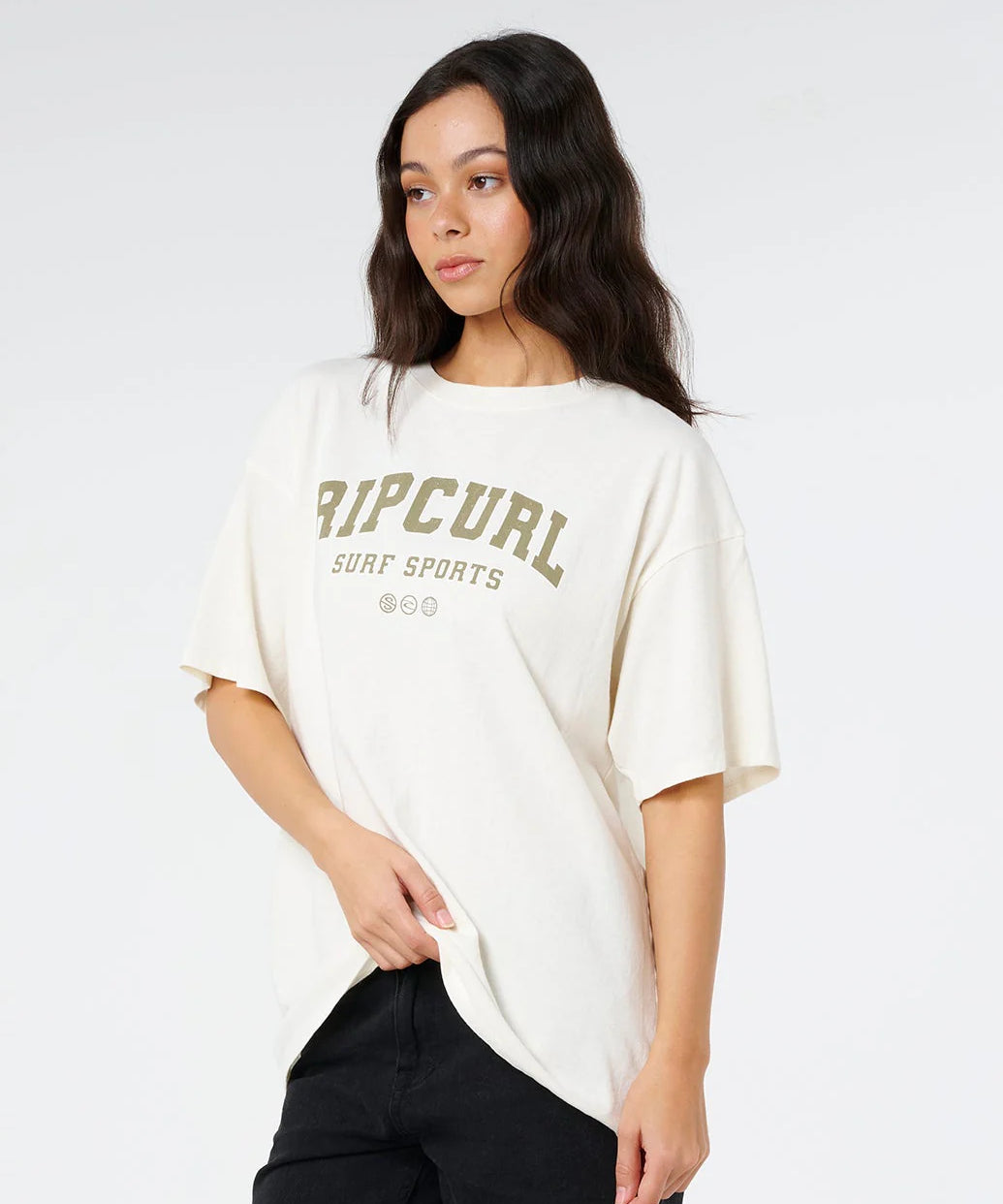 varsity-sports-heritage-tee-bone-khaki1.webp